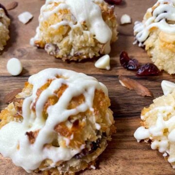 cranberry almond macaroons