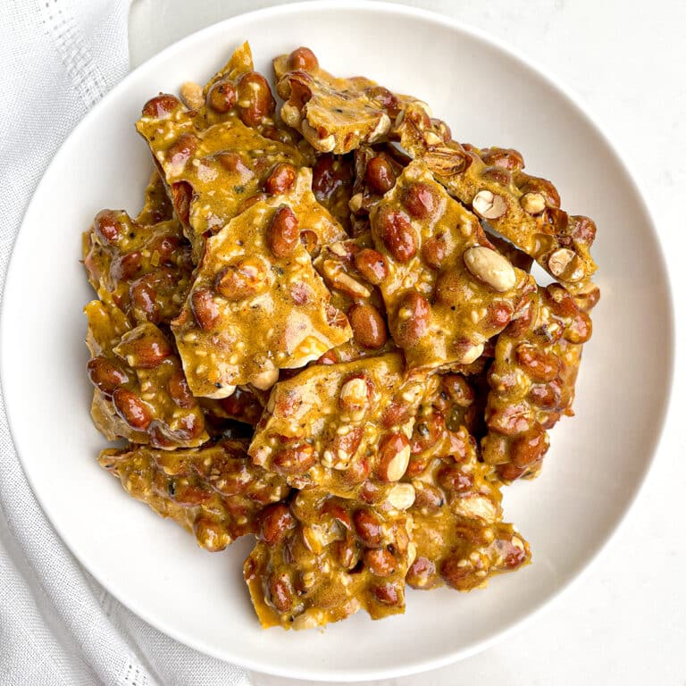 spicy peanut brittle