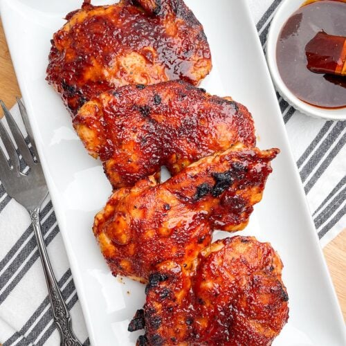 bbq-chicken-thighs-in-air-