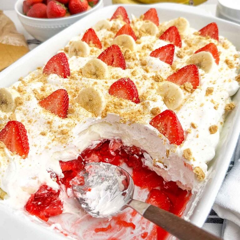 strawberry banana cheesecake salad in a 9 x 13 dish.